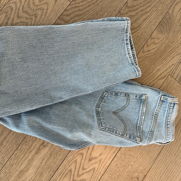 Levi’s Ribcage Straight - Picture 5 of 5